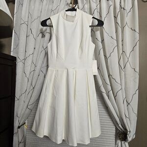 NWT TOBI white cocktail dress in size XS